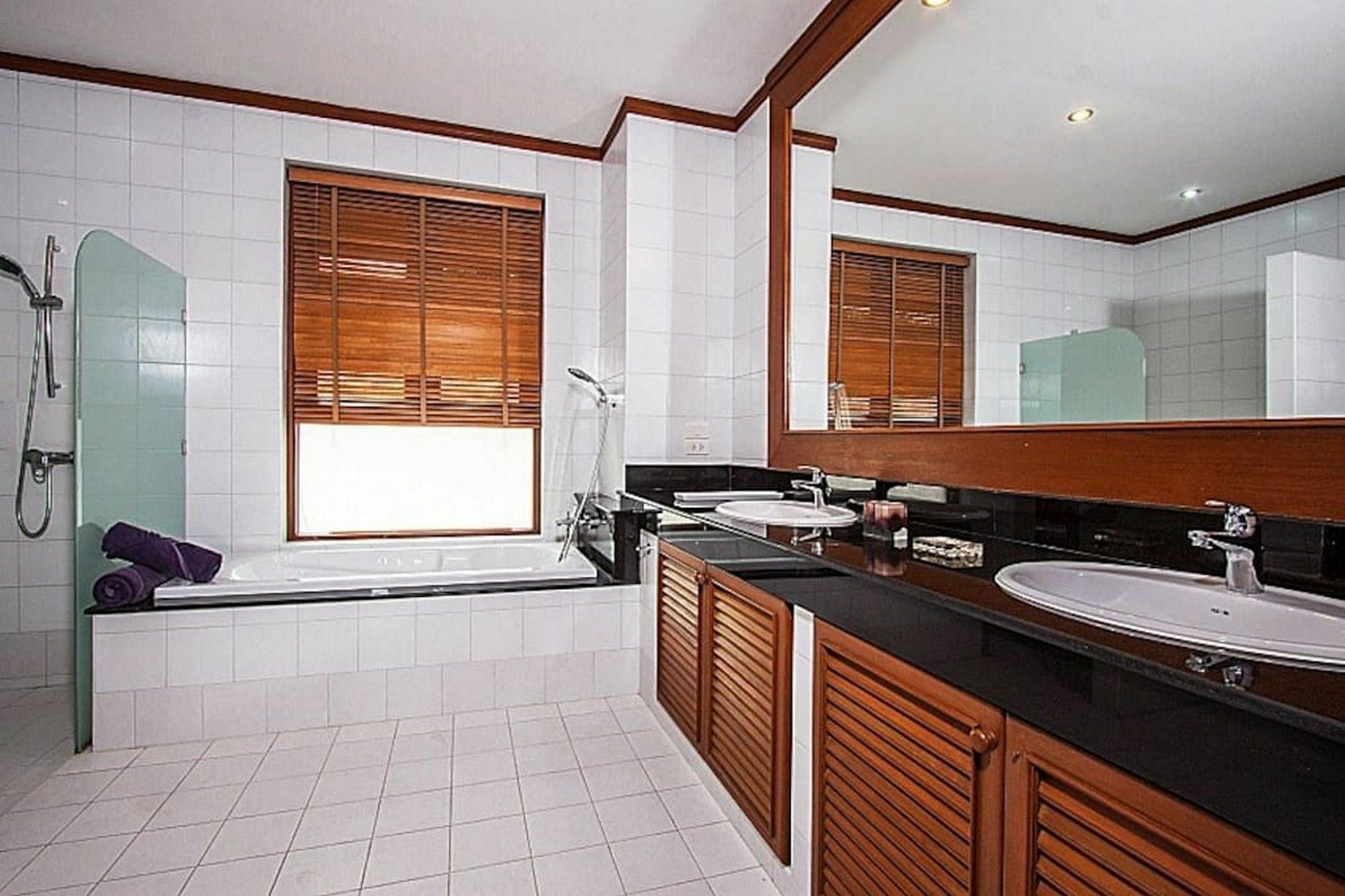 Nb Villa Sienna Бофут Екстериор снимка